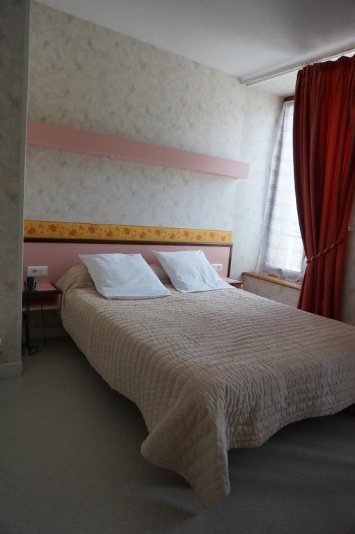 Logis Auberge De L'Allagnonette Saint-Poncy Экстерьер фото