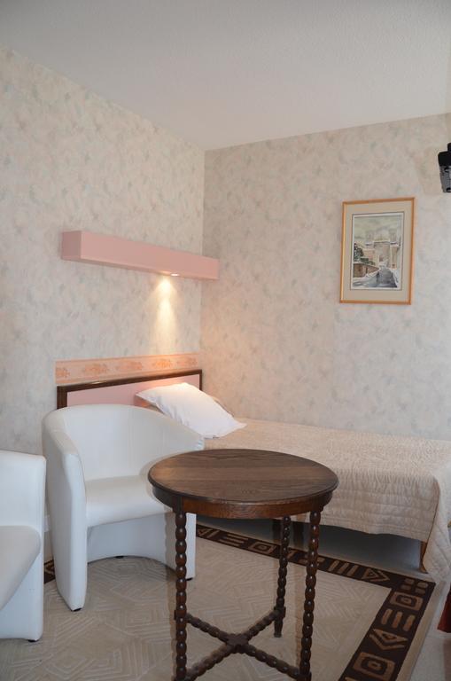 Logis Auberge De L'Allagnonette Saint-Poncy Экстерьер фото